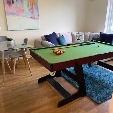 2 Bed City Centre Modern Flat Apartment Edinburgh Exterior photo